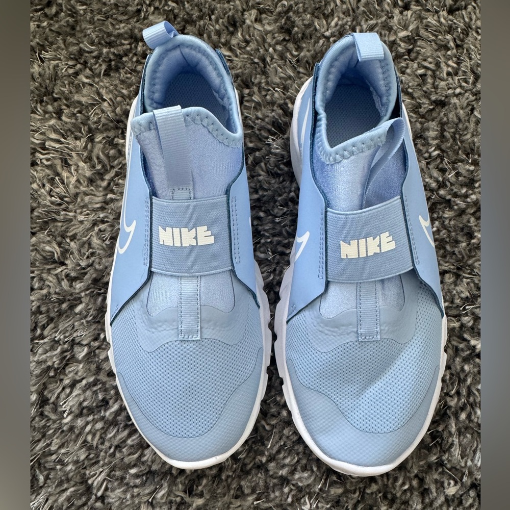 Nike Sky Blue Athletic Shoes